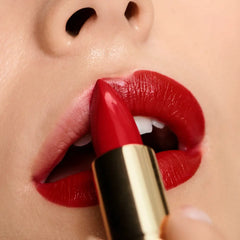 Giordani Gold Iconic Satin Lipstick SPF 15
