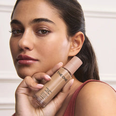 The ONE Everlasting Sync Stress-Free Foundation SPF 20 + UVA protection Natural
