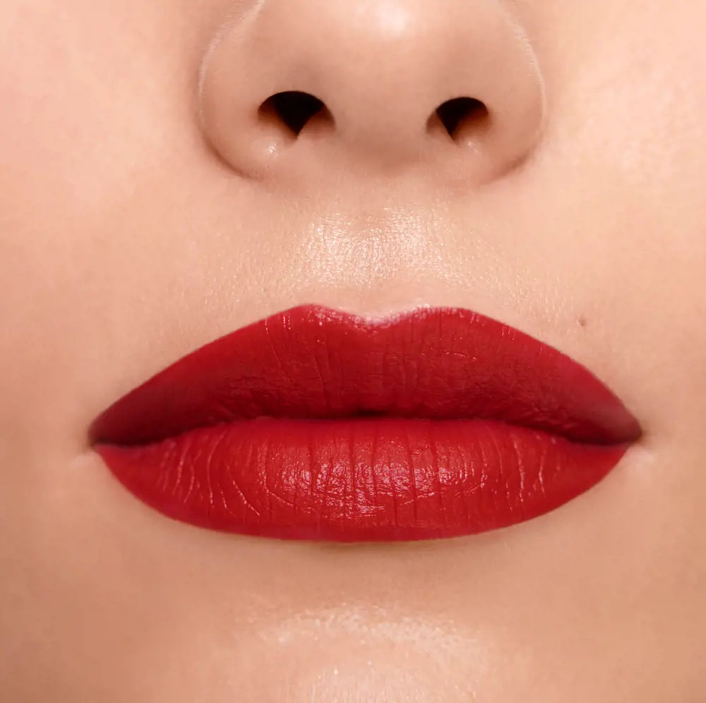 Giordani Gold Iconic Satin Lipstick SPF 15