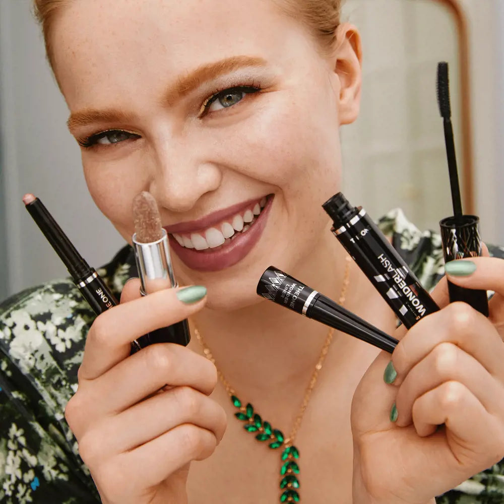 The ONE Ultimate Glitter Lipstick