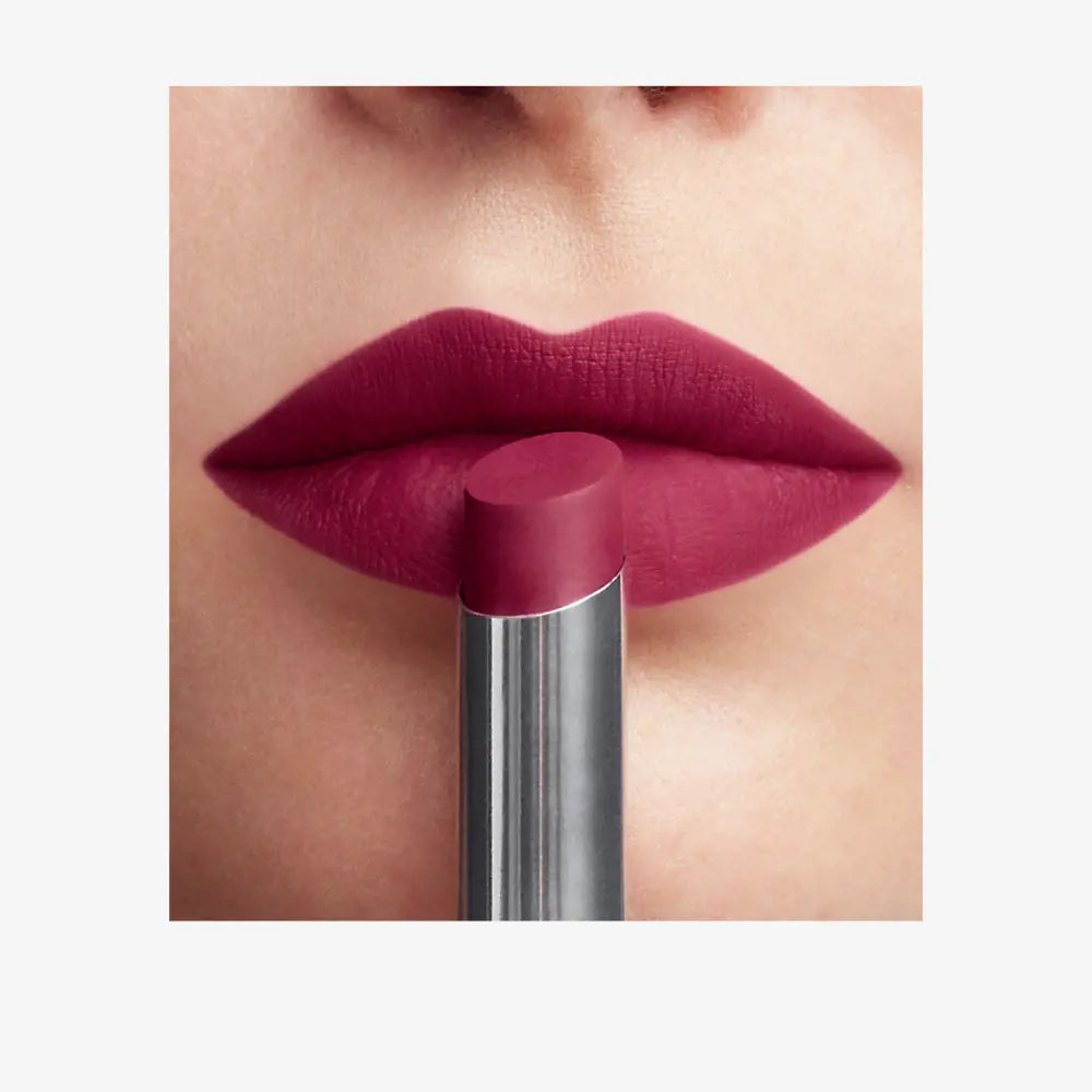 The ONE Colour Unlimited Ultra Fix Lipstick