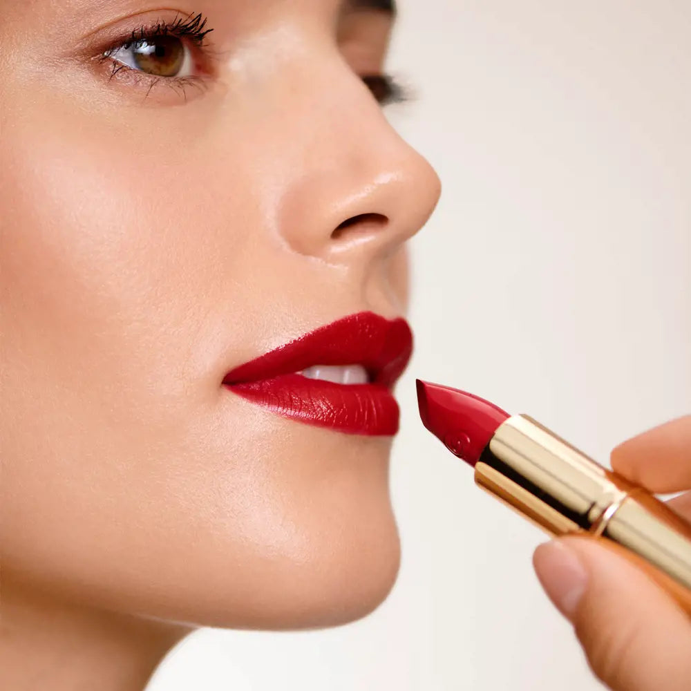 Giordani Gold Iconic Satin Lipstick SPF 15