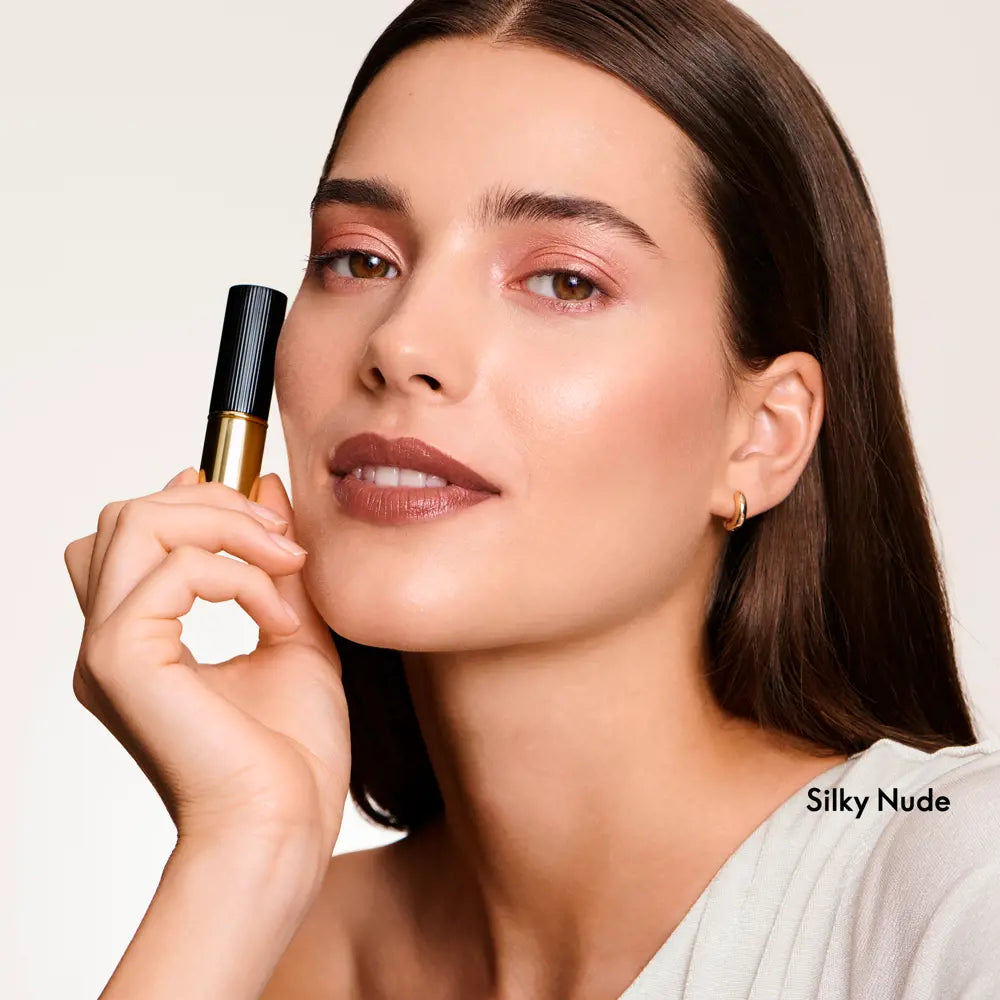 Giordani Gold Iconic Satin Lipstick SPF 15