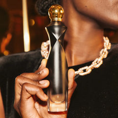 Oriflame Unveils Divine Dark Velvet Eau de Parfum 50 ml