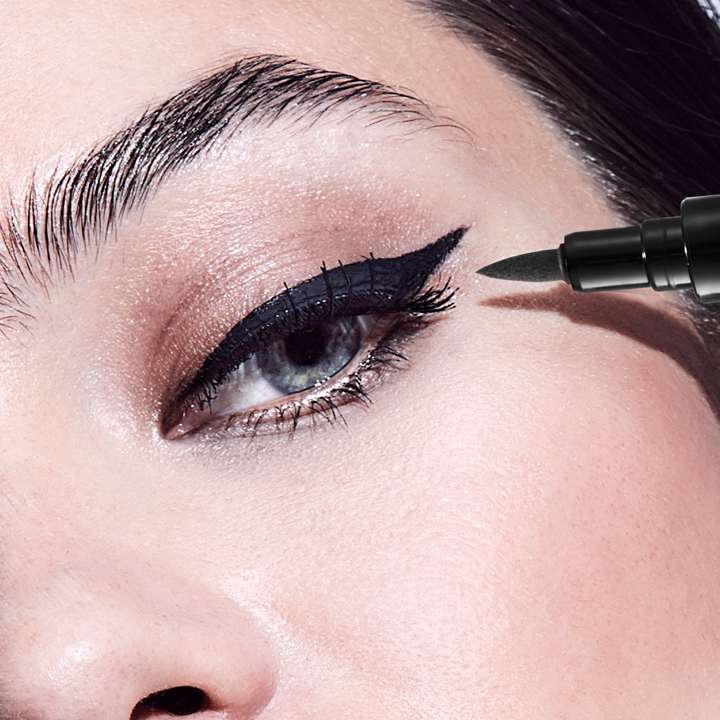 The One Stylo Waterproof Eyeliner Black Ink